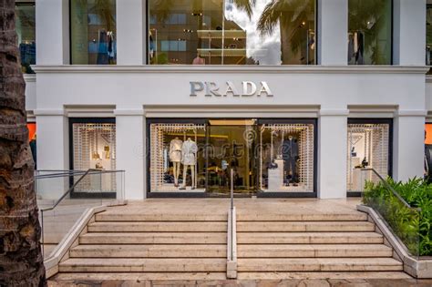 where is prada store located